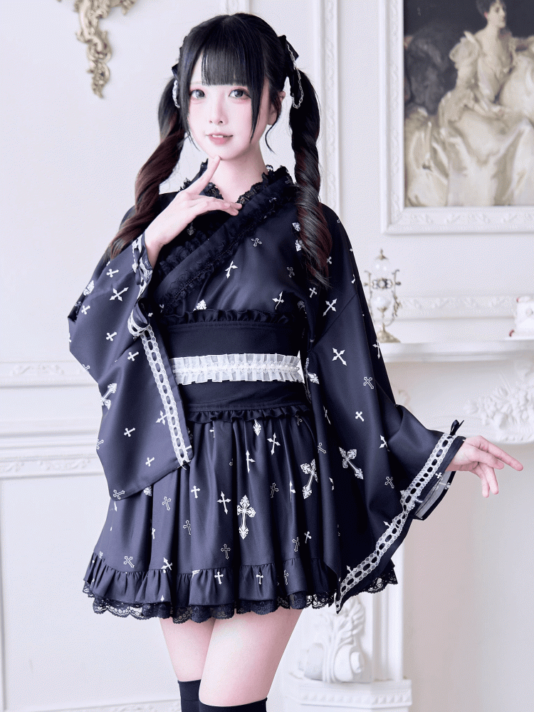 White Print Lace Kei with Waist Contrast and Black Skirt Jirai Hem Cross High