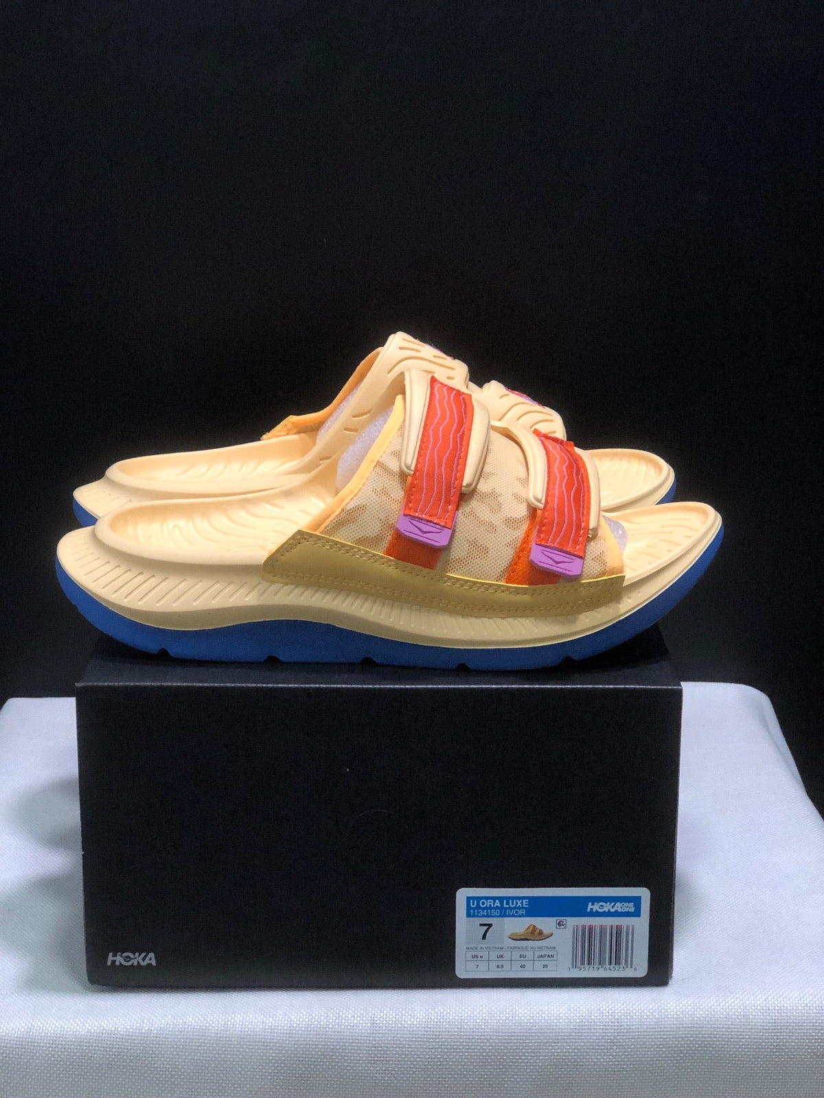 WTAPS x HOKA ONE ONE ORA Luxe