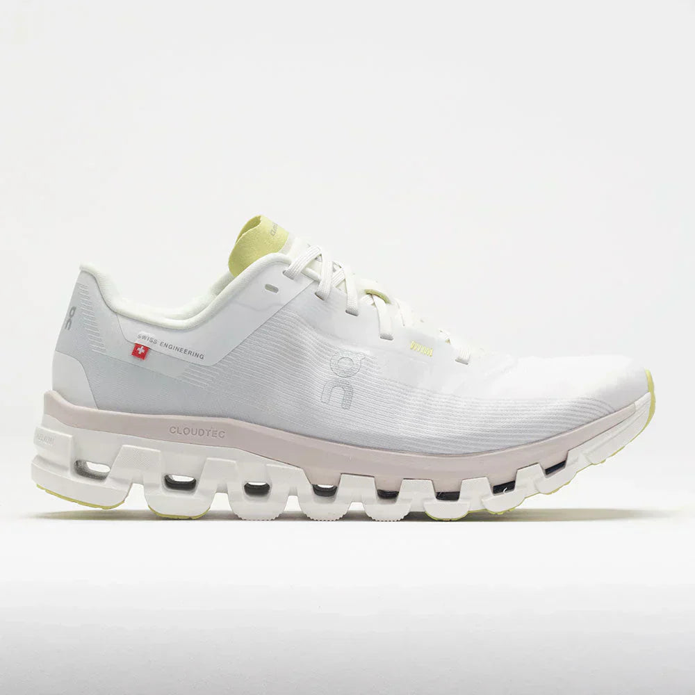 On Cloudflow 4 Running Shoes