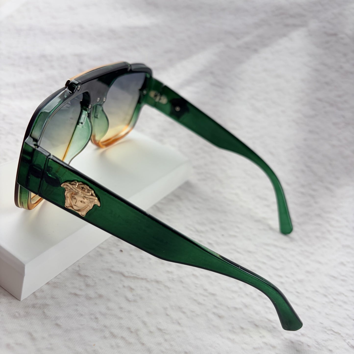 Geometric Gradient Sunglasses with Gold Accents for UV Protection